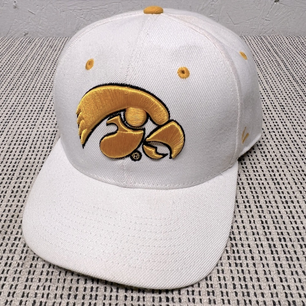 IOWA HAWKEYES Fitted Gold and White Iowa Map Baseball Cap